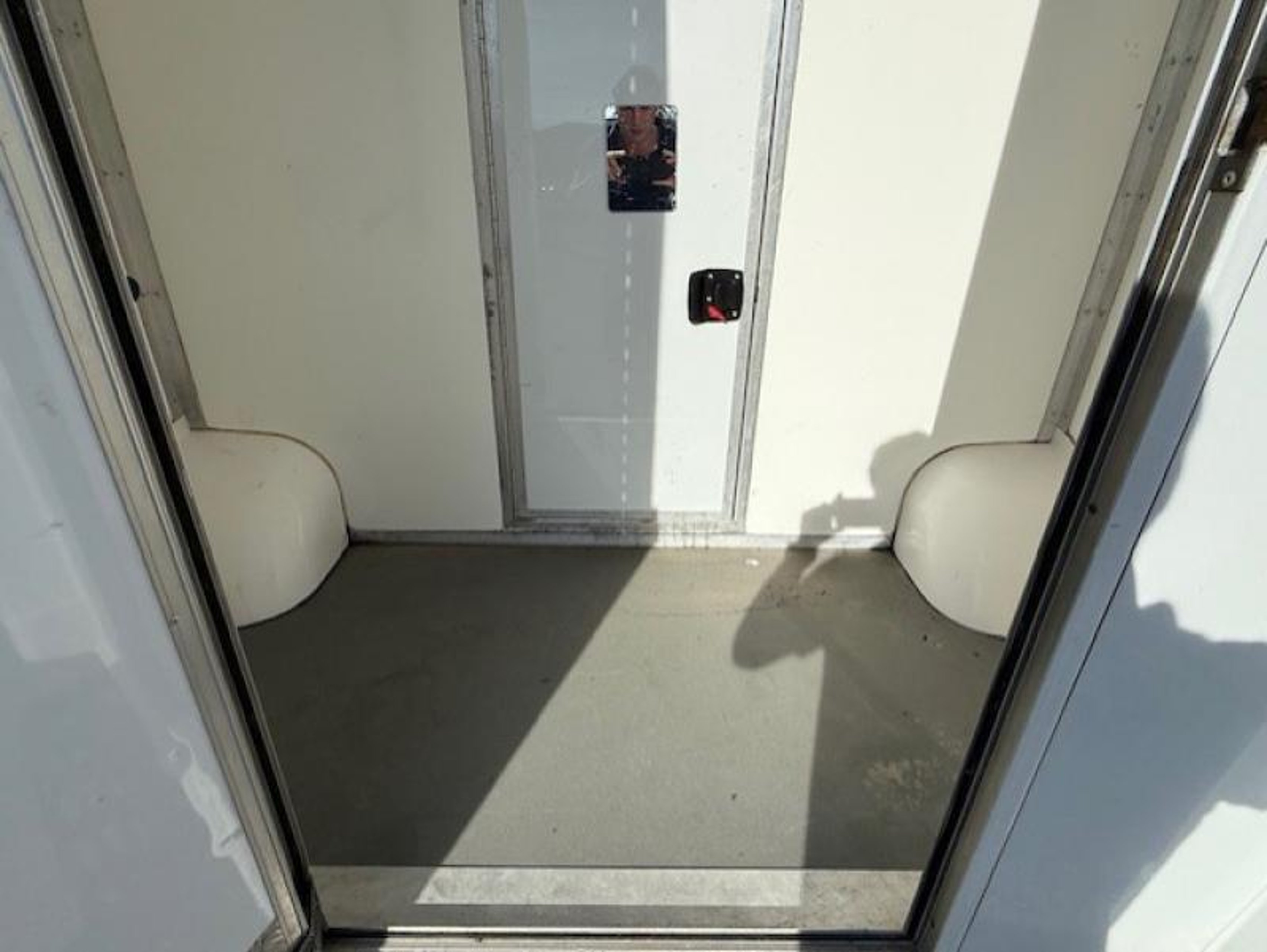 3.5T Bloomfields One - Renault Master - image 6 of 10