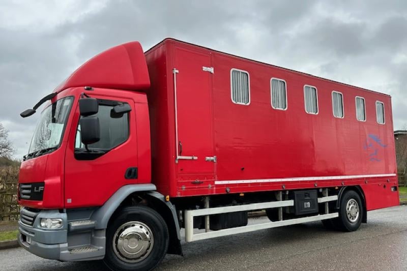 18t DAF LF 220 by Emsley