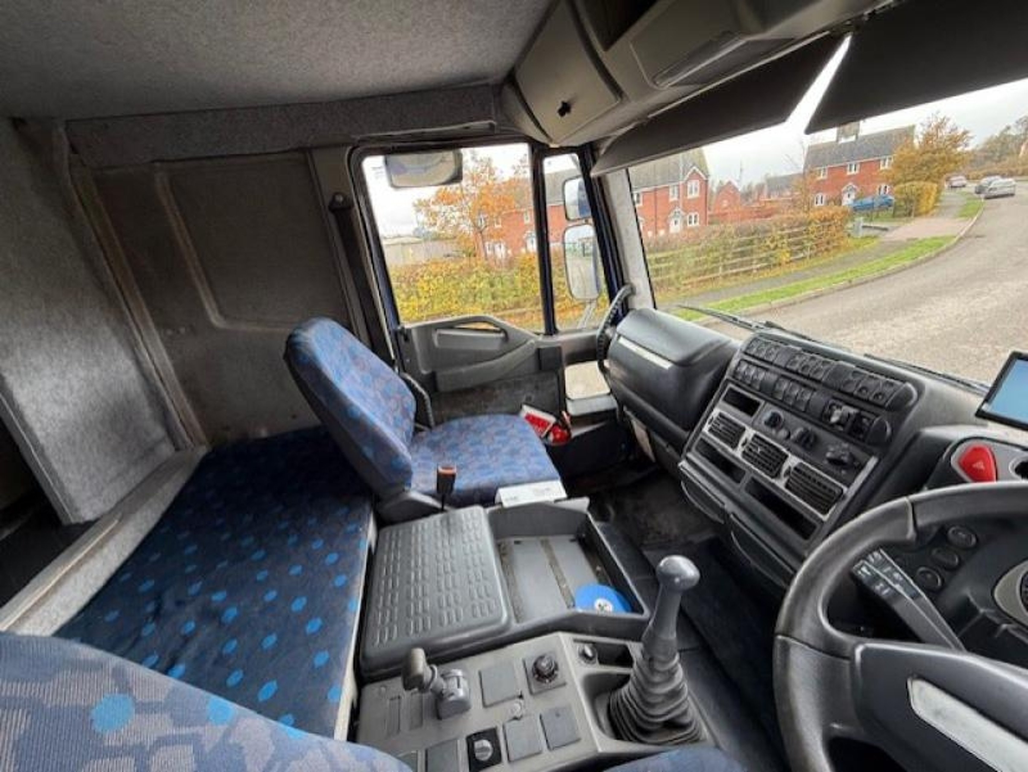 18T Iveco Eurocargo by Hayling Island Coach Builders - image 2 of 16