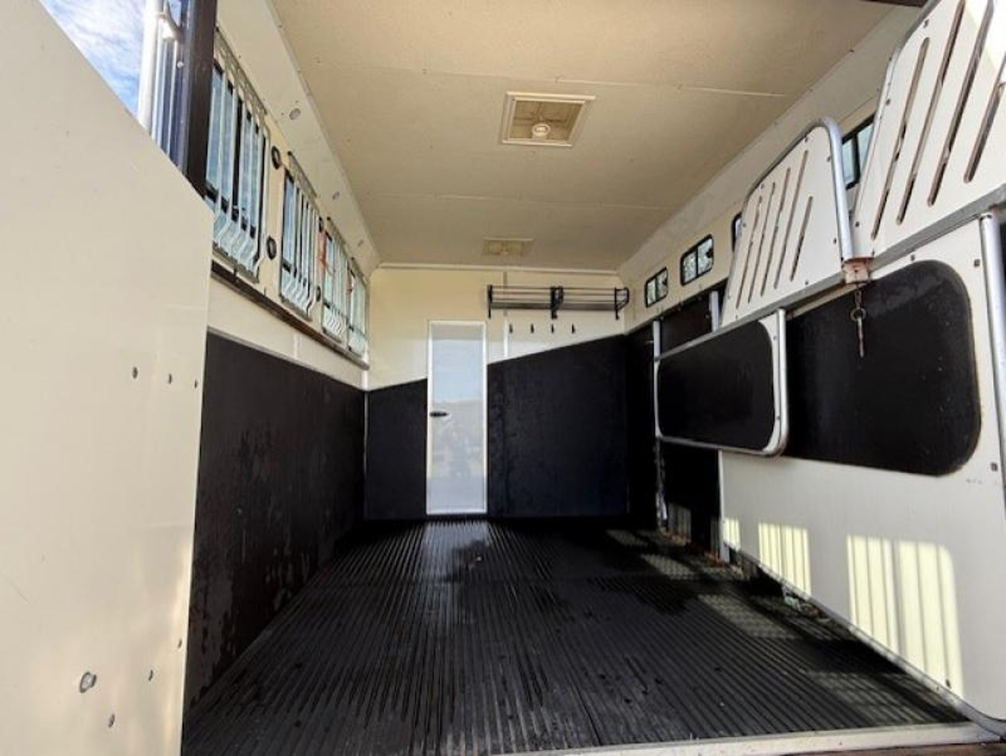 15T Iveco Eurocargo by Hayling - image 15 of 16