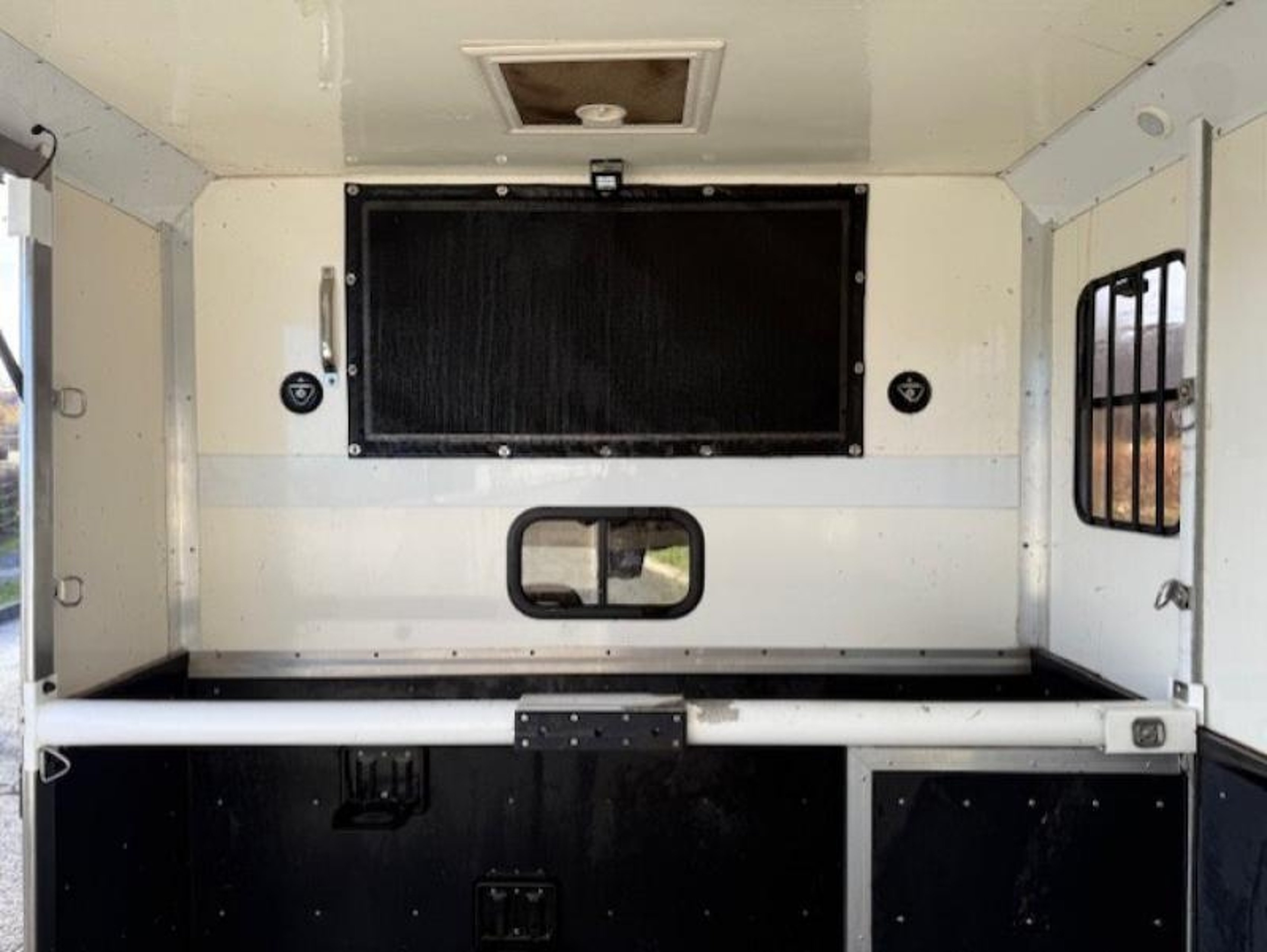 4T Peugeot Boxer by John Oates - image 10 of 10