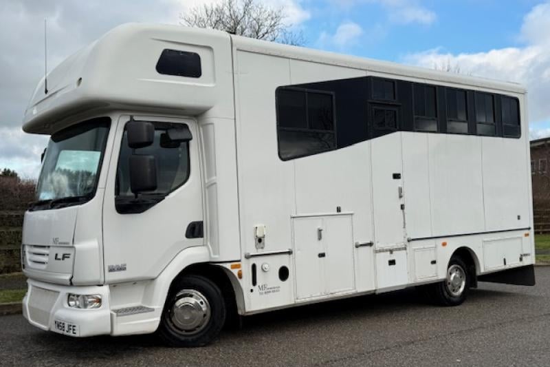 7.5t Automatic DAF LF 160 by MR Horseboxes