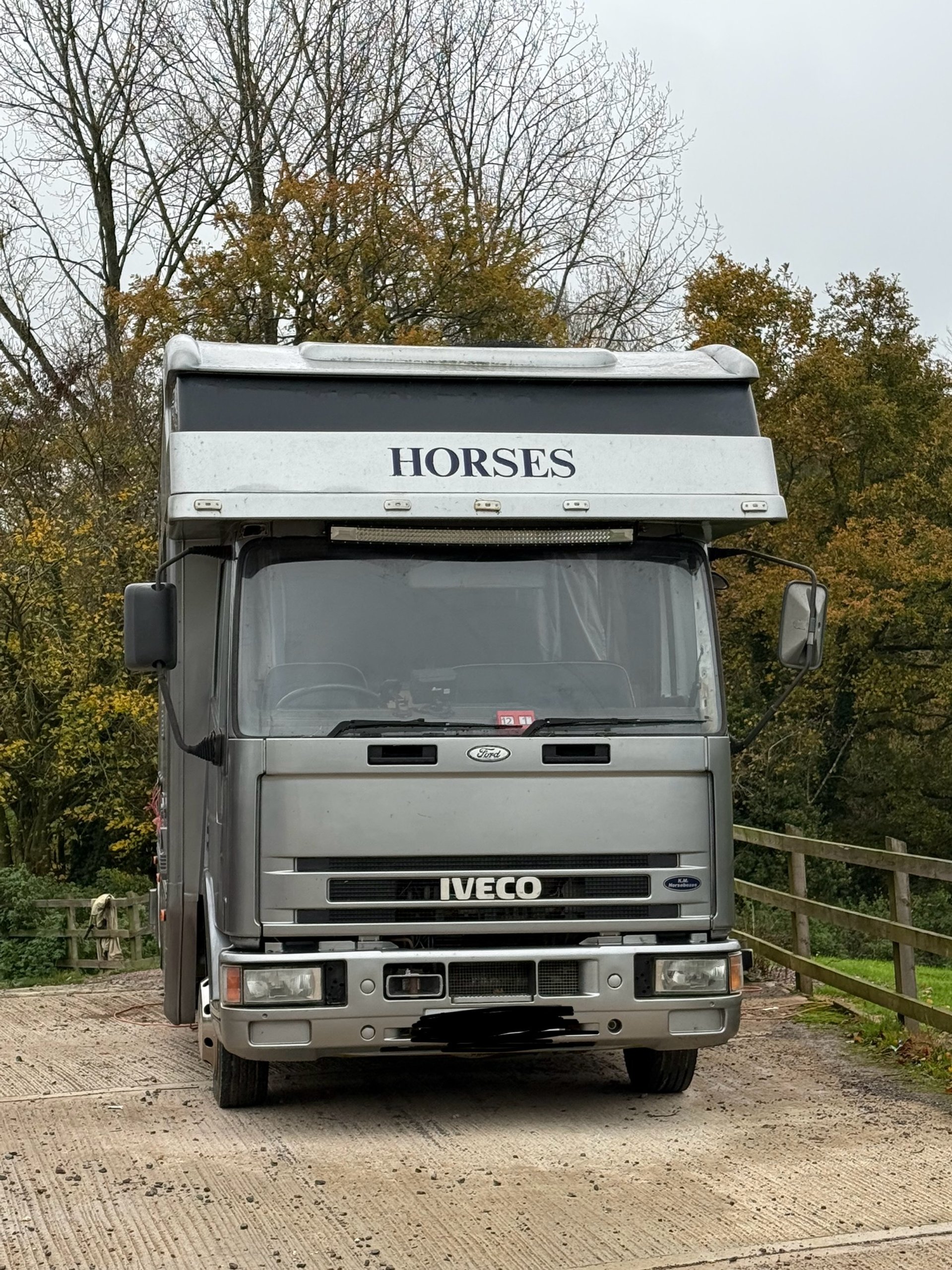 7.5t Horsebox by KM Coachbuilders - image 1 of 1