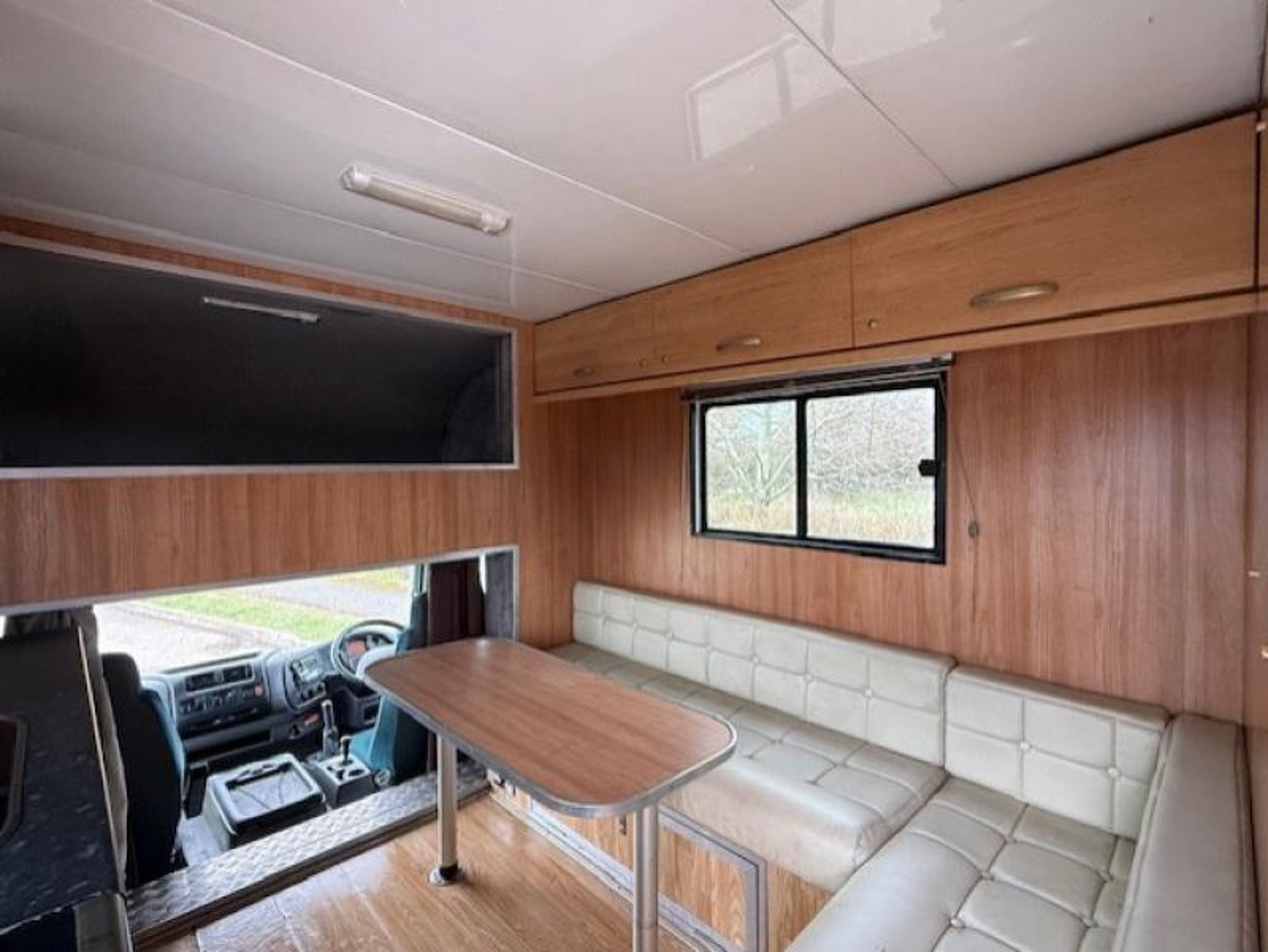 12t DAF Lf 180 by Tristar Horseboxes - image 9 of 18
