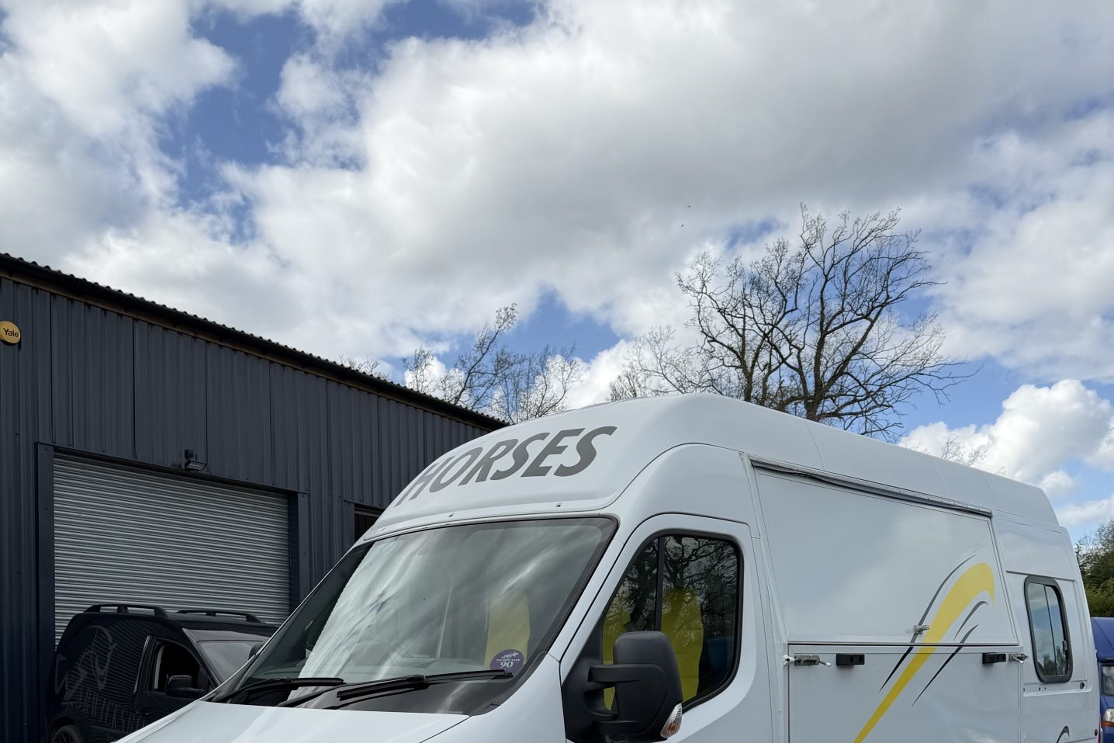 3.5t Renault Master Van Conversion