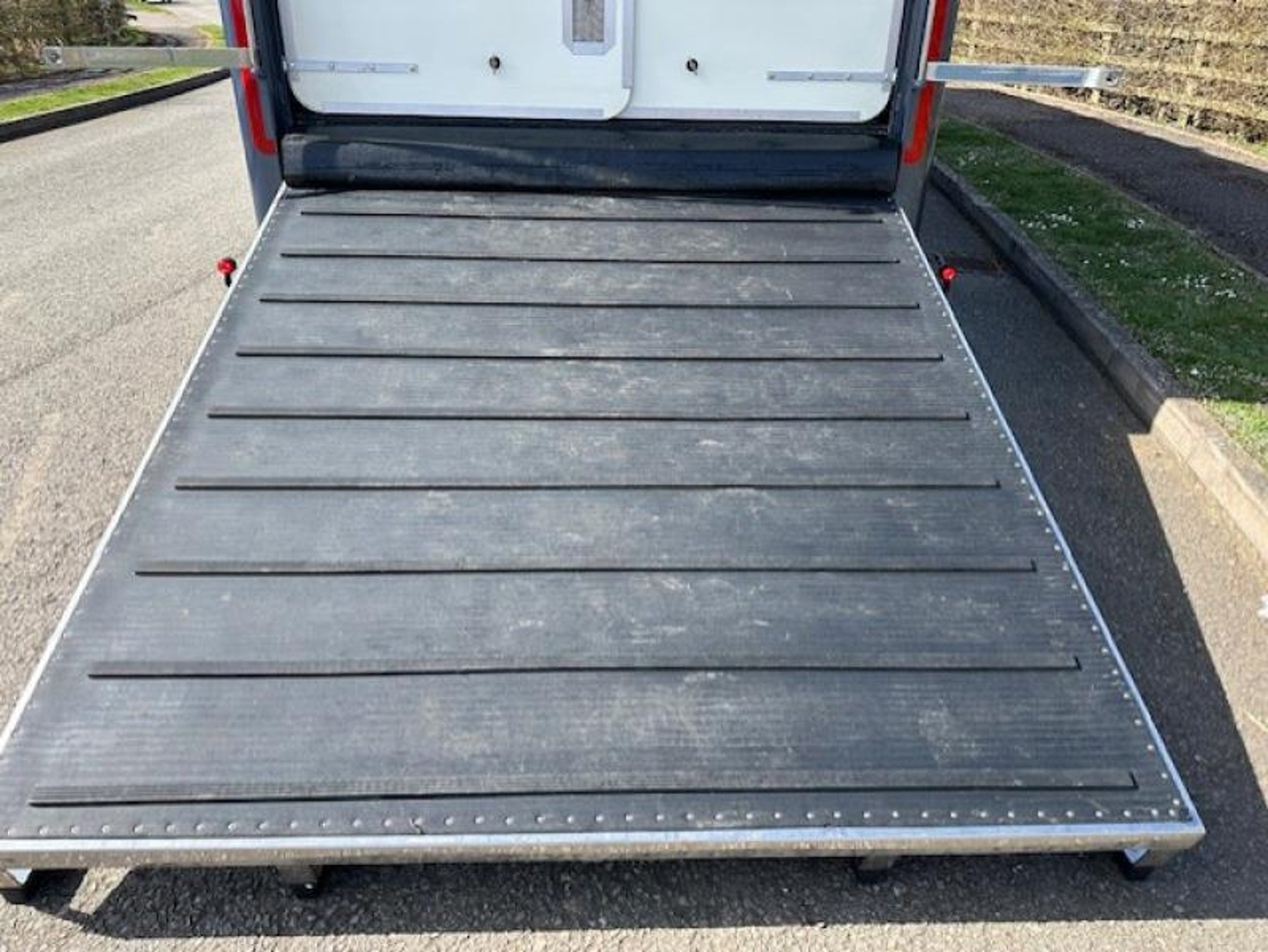 2017 Scania P250 - 18T "Prince" by Sovereign Coach Builders - image 9 of 12