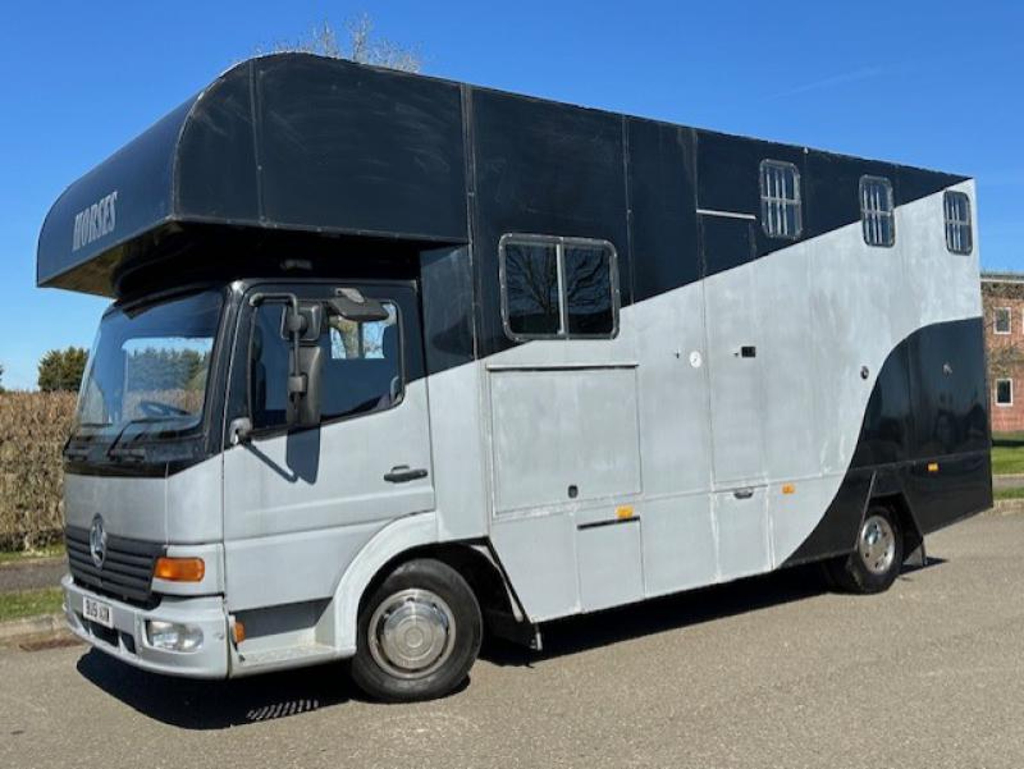 Smart 7.5t Mercedes-Benz Atego - image 1 of 1