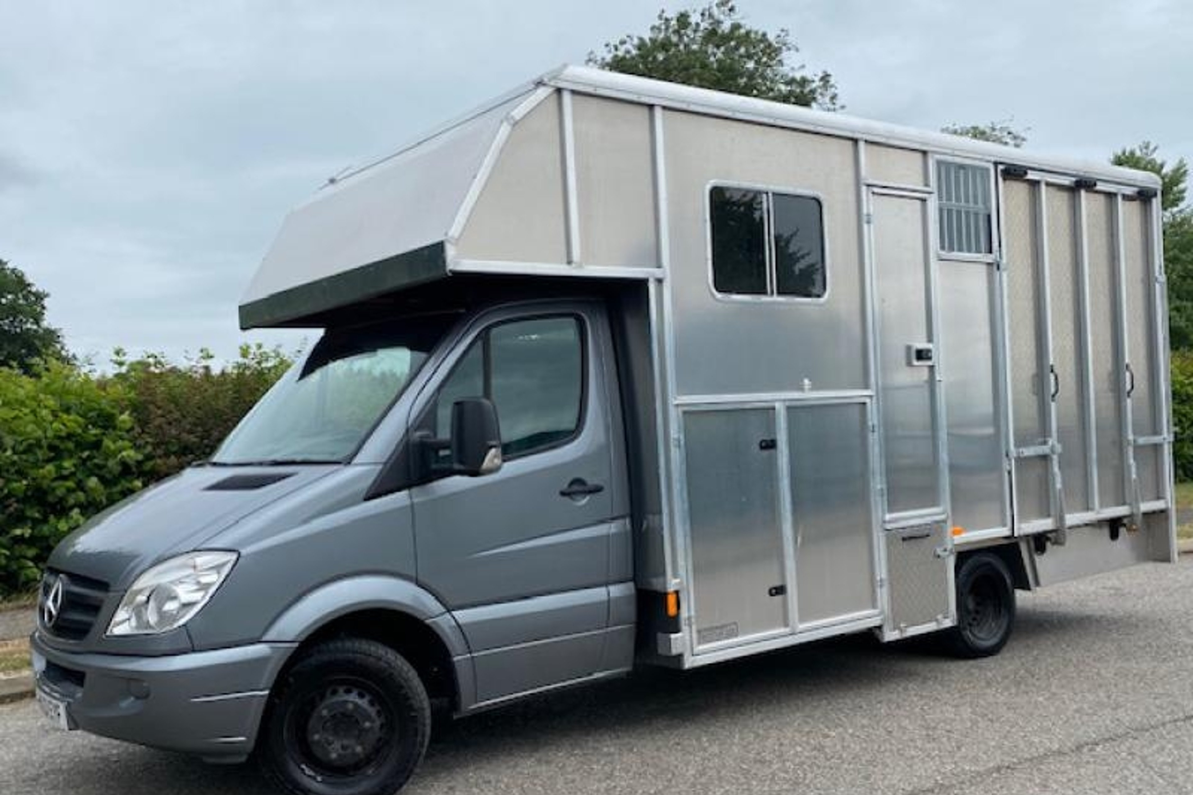 5t Mercedes-Benz by Tristar Horseboxes