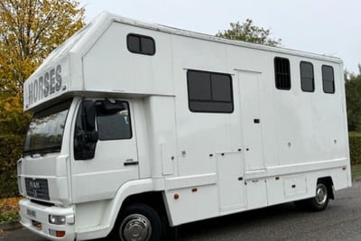 7.5T MAN Coach Built Horsebox - Stalled for 3
