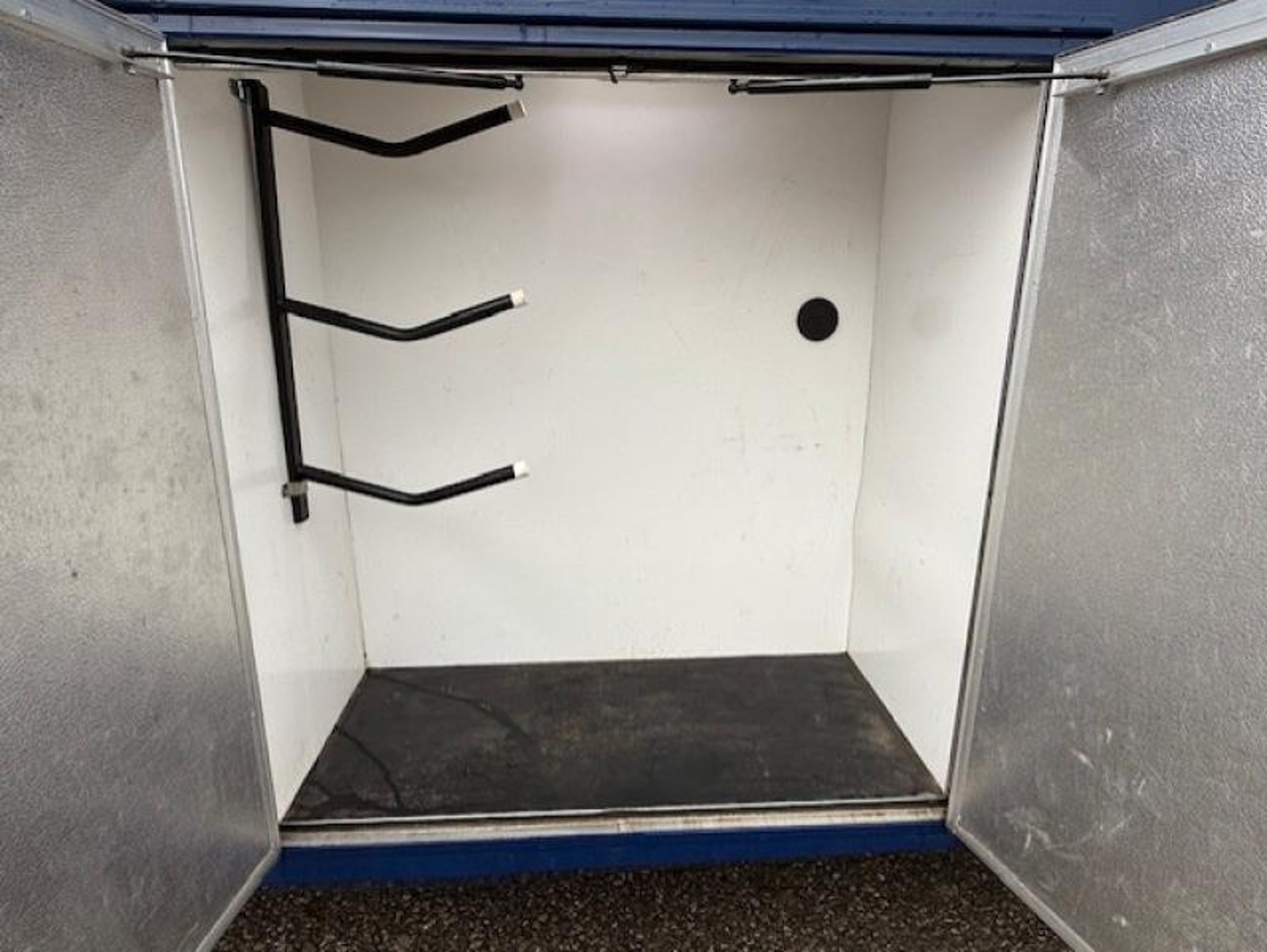 18T Iveco Eurocargo by Hayling Island Coach Builders - image 6 of 16