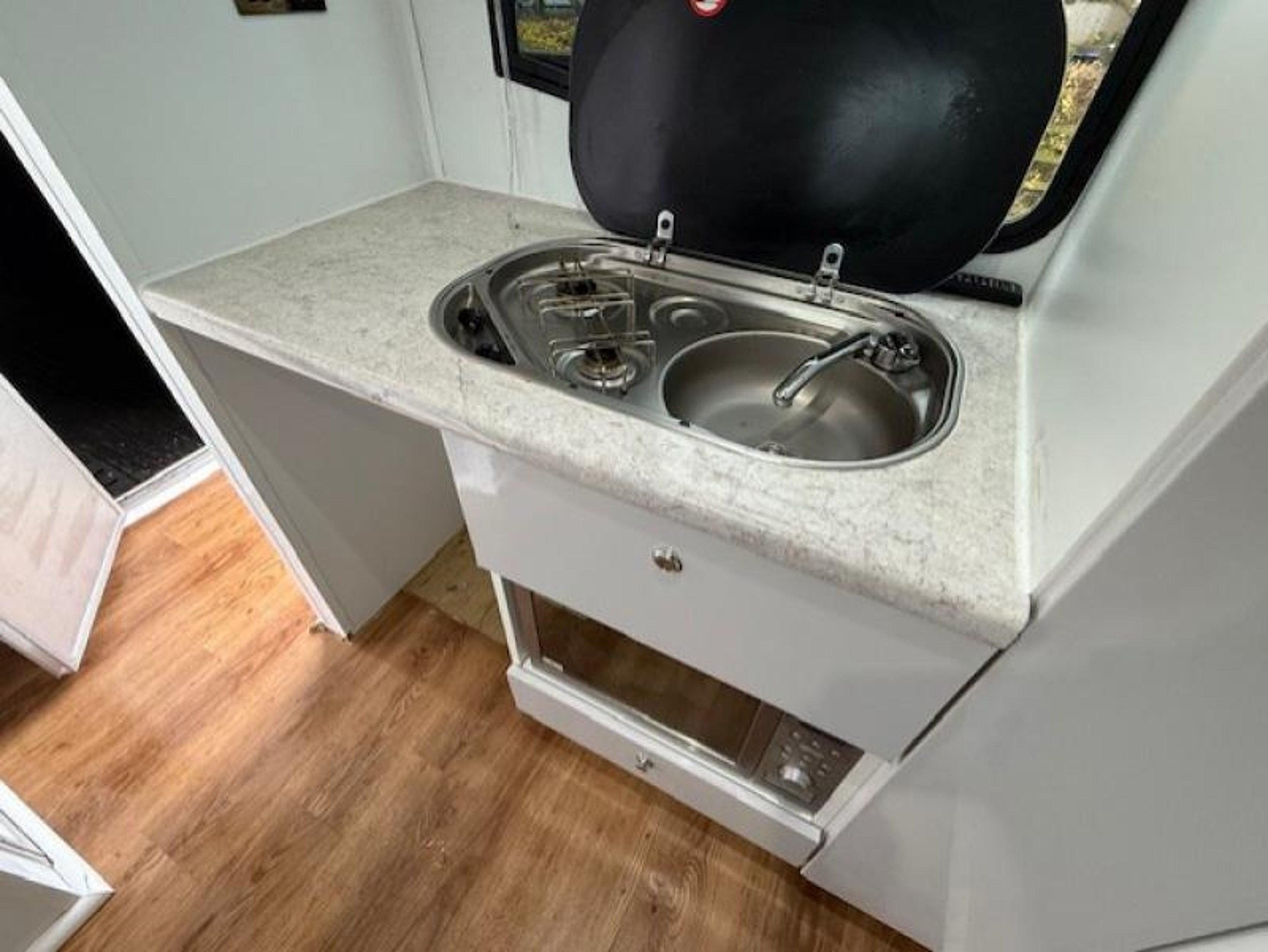 18T Mercedes-Benz Atego by Prater Coach Works - image 5 of 14