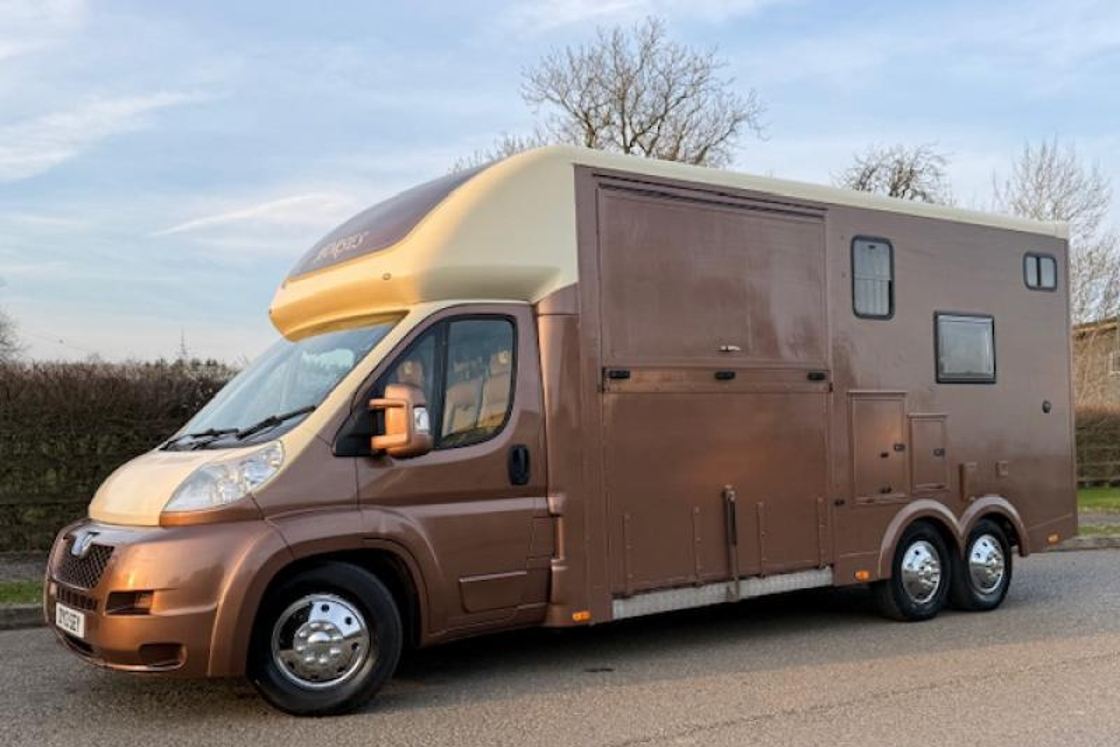5t Peugeot Boxer by Courchevel