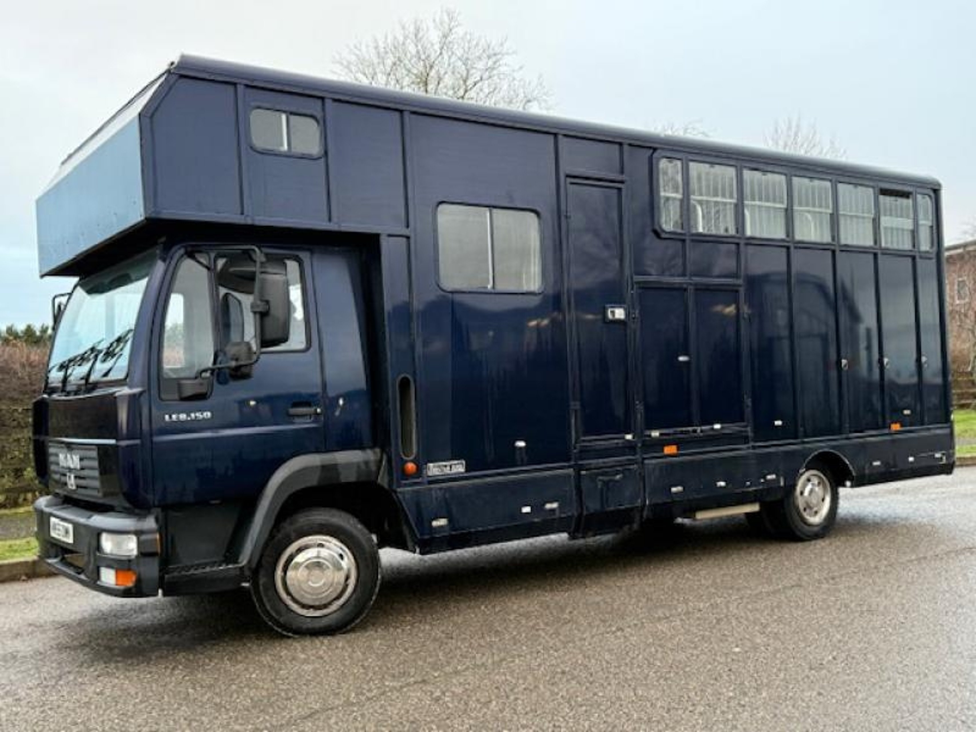 7.5T MAN L-Series Coachbuilt by Tristar - image 1 of 1