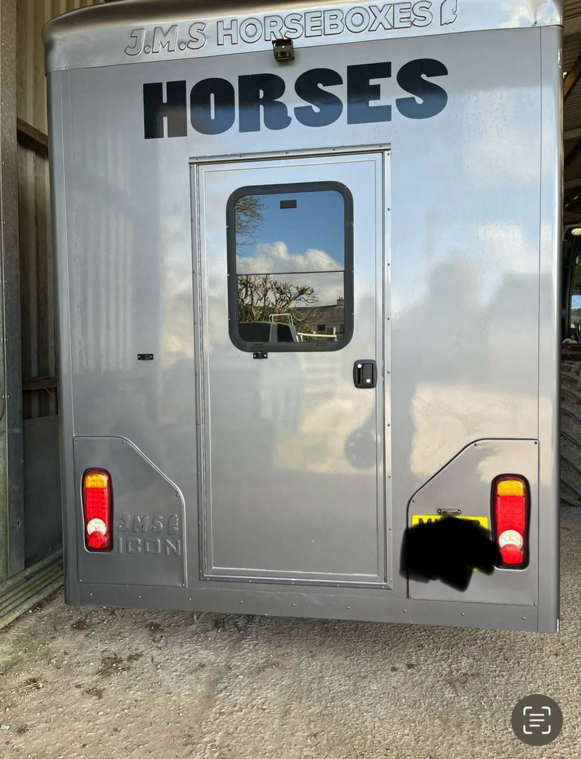 Smart 3.5t Renault Master (2016) - Grey - image 7 of 8
