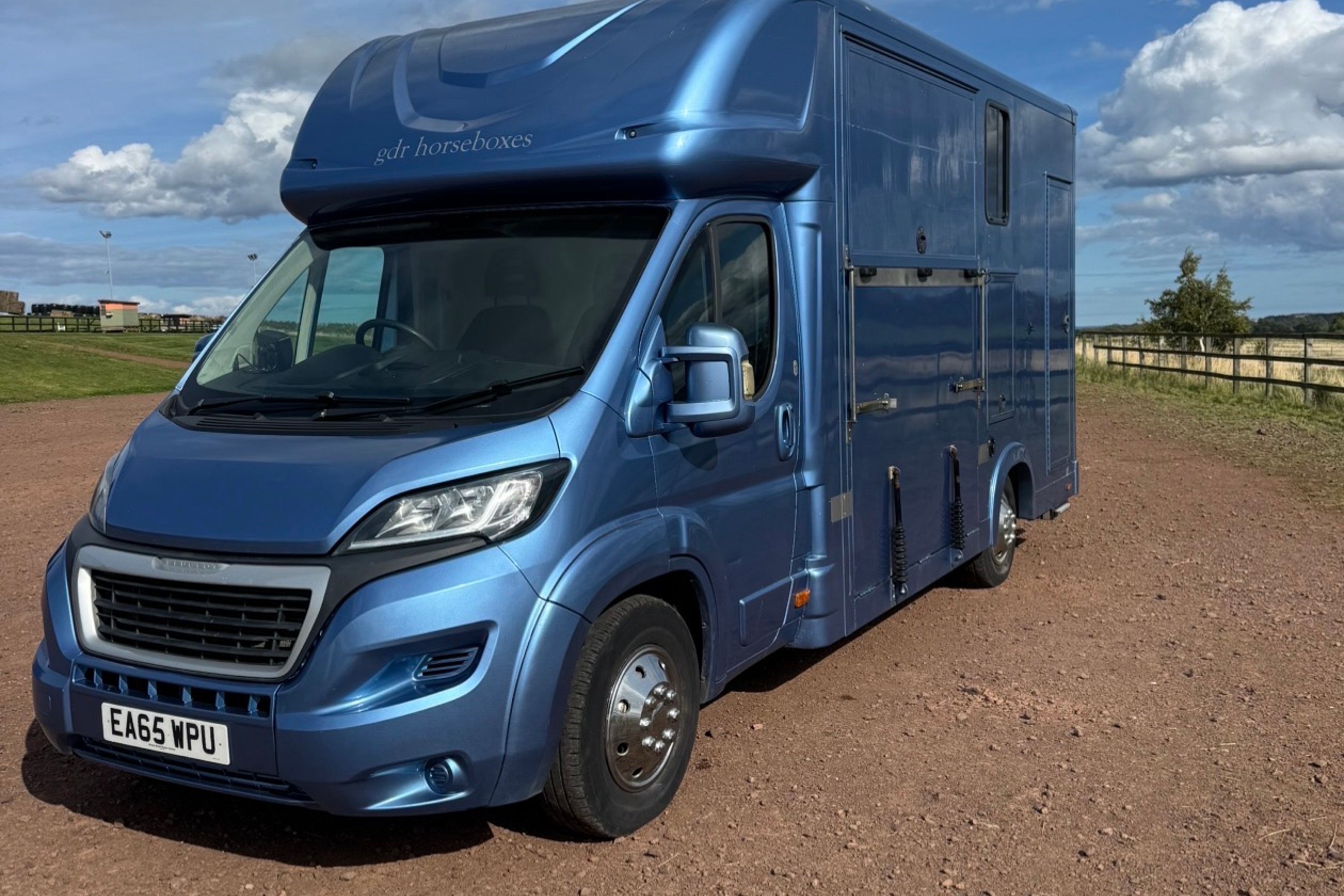 GDR Coachbuilt 4.5T Horsebox