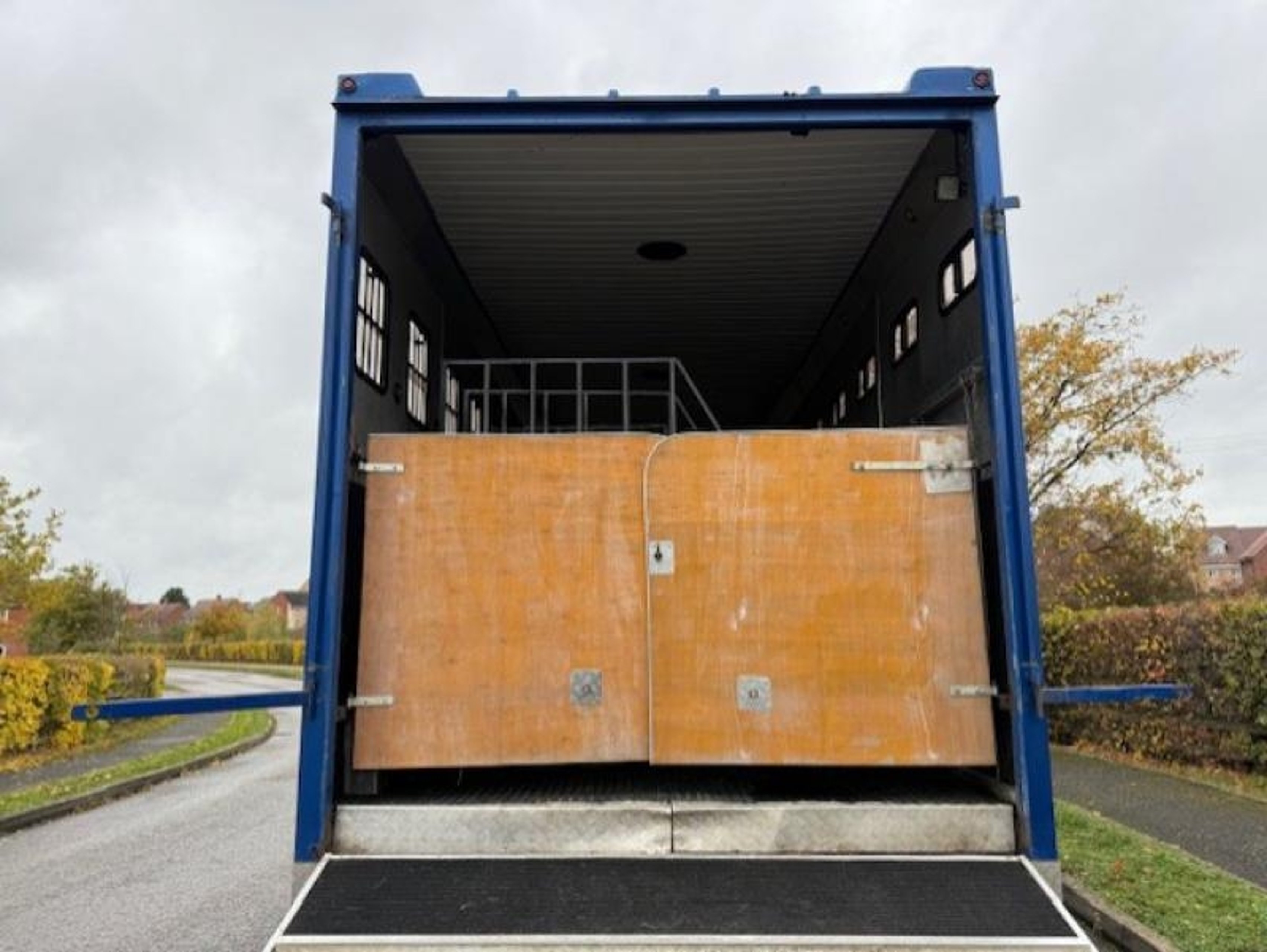 18t Automatic MAN TGL by Hayling Truck Island - image 8 of 14