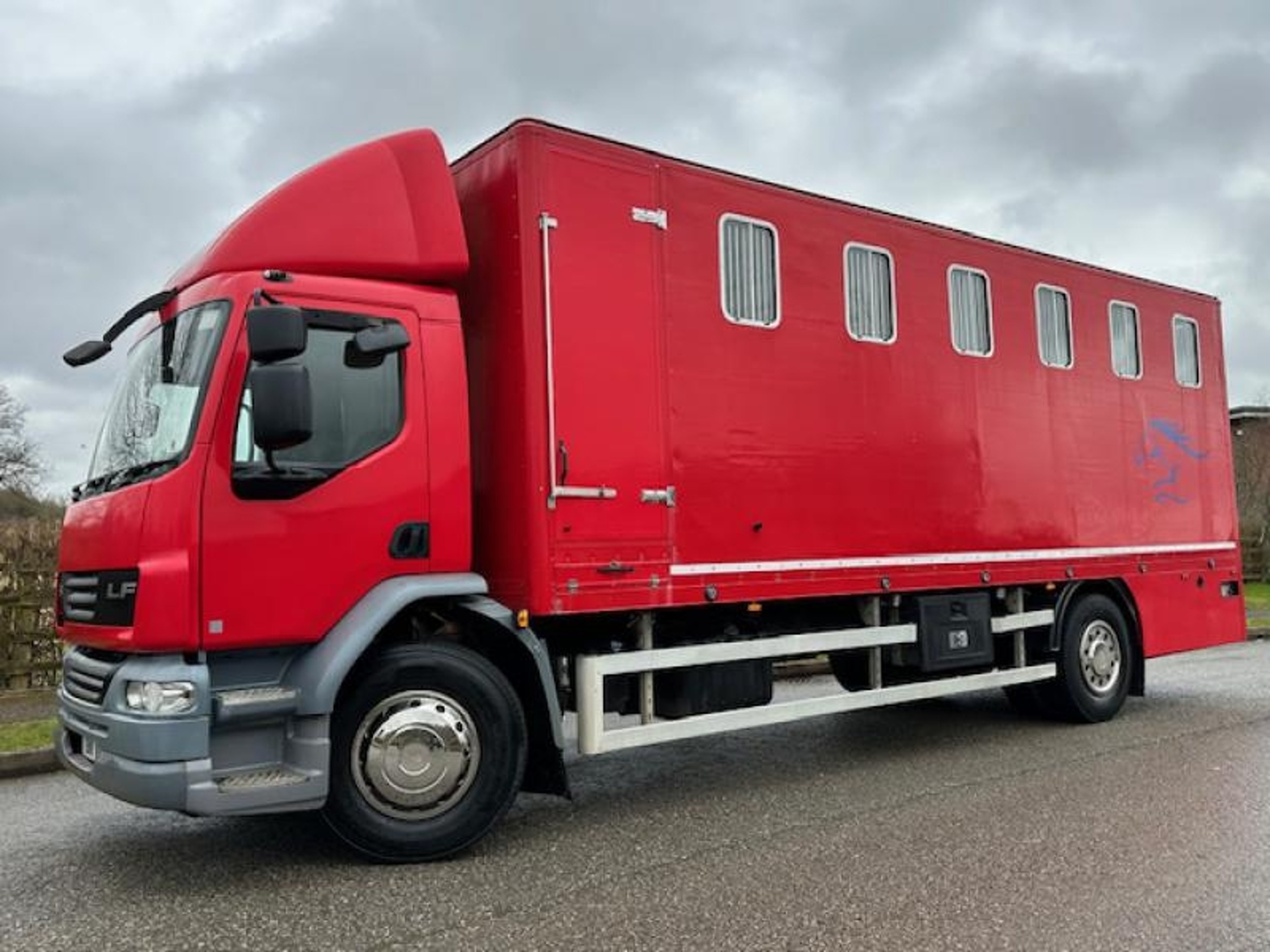 18T DAF LF 18 by Emsley Metcalf Coach Builders - image 1 of 1