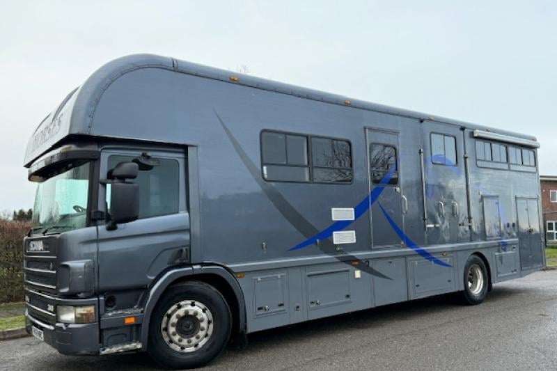 18T Scania 310 - Stalled for Six - Slide Out