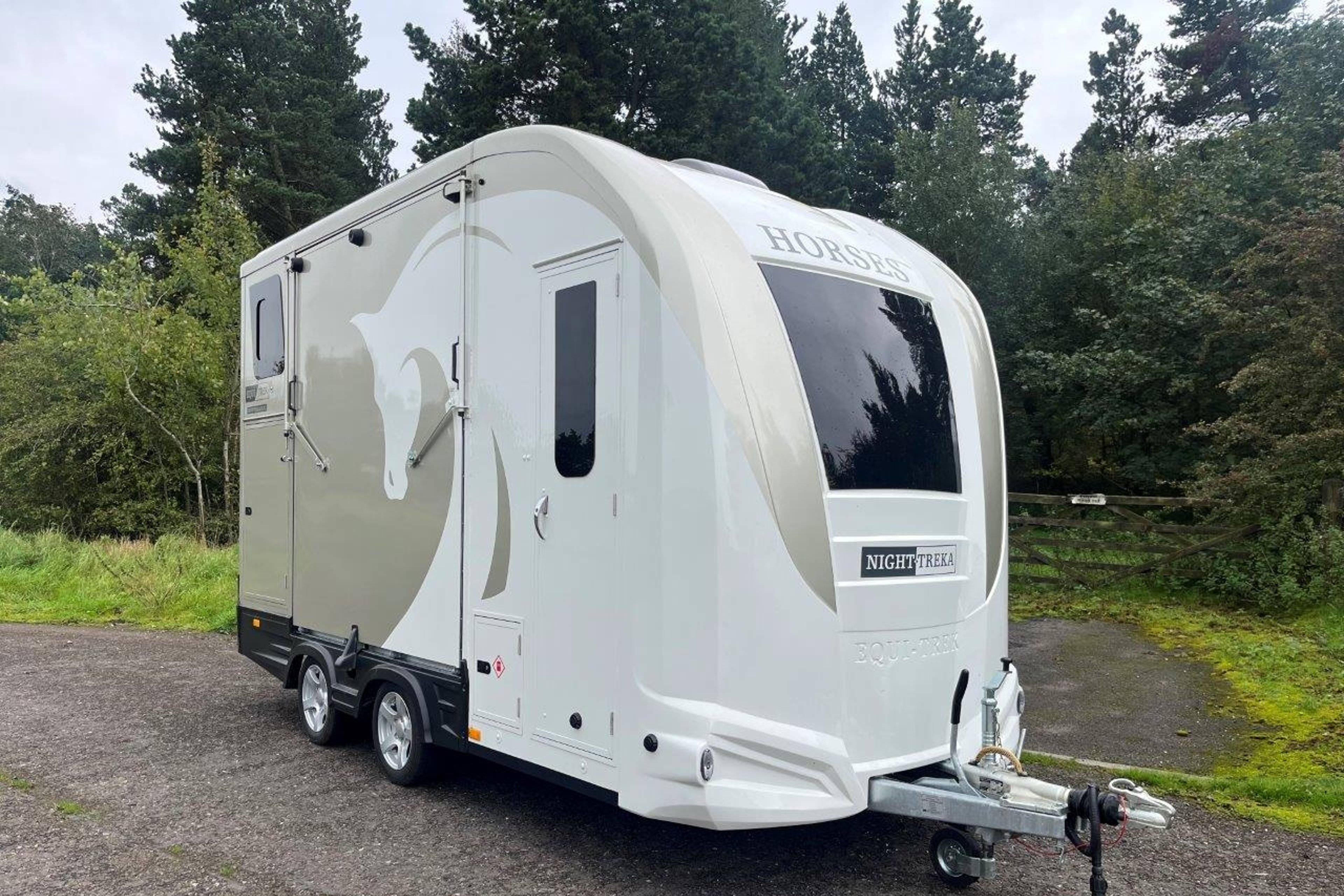 Equi-Trek Night-Treka Elite