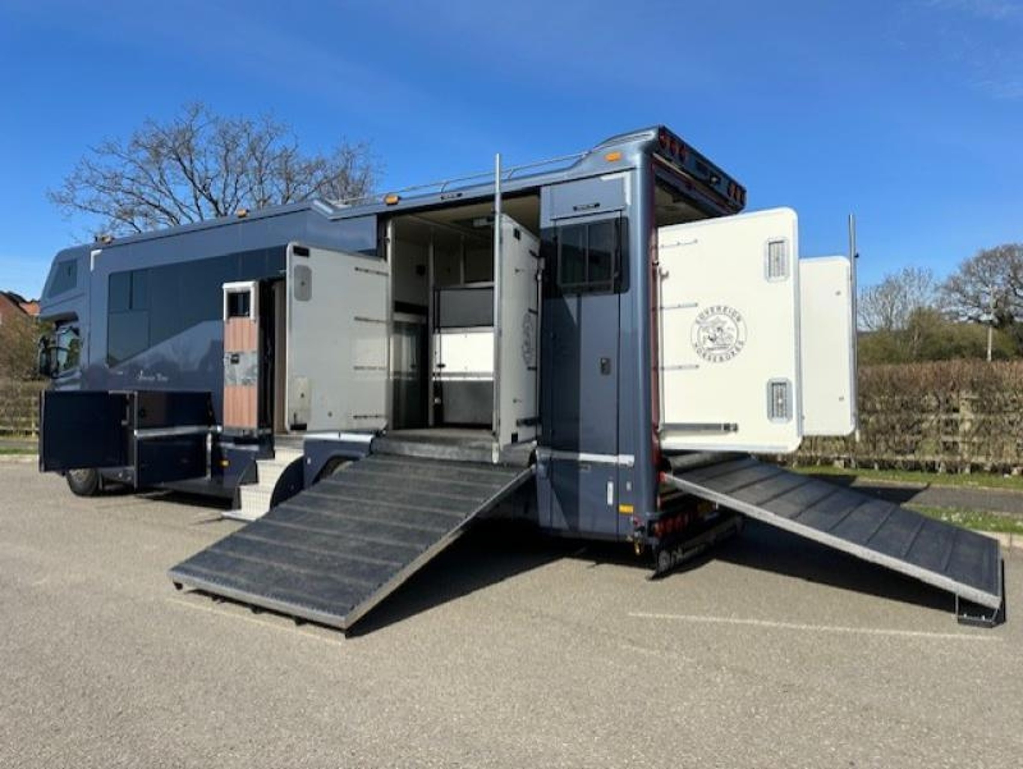 2017 Scania P250 - 18T "Prince" by Sovereign Coach Builders - image 11 of 12