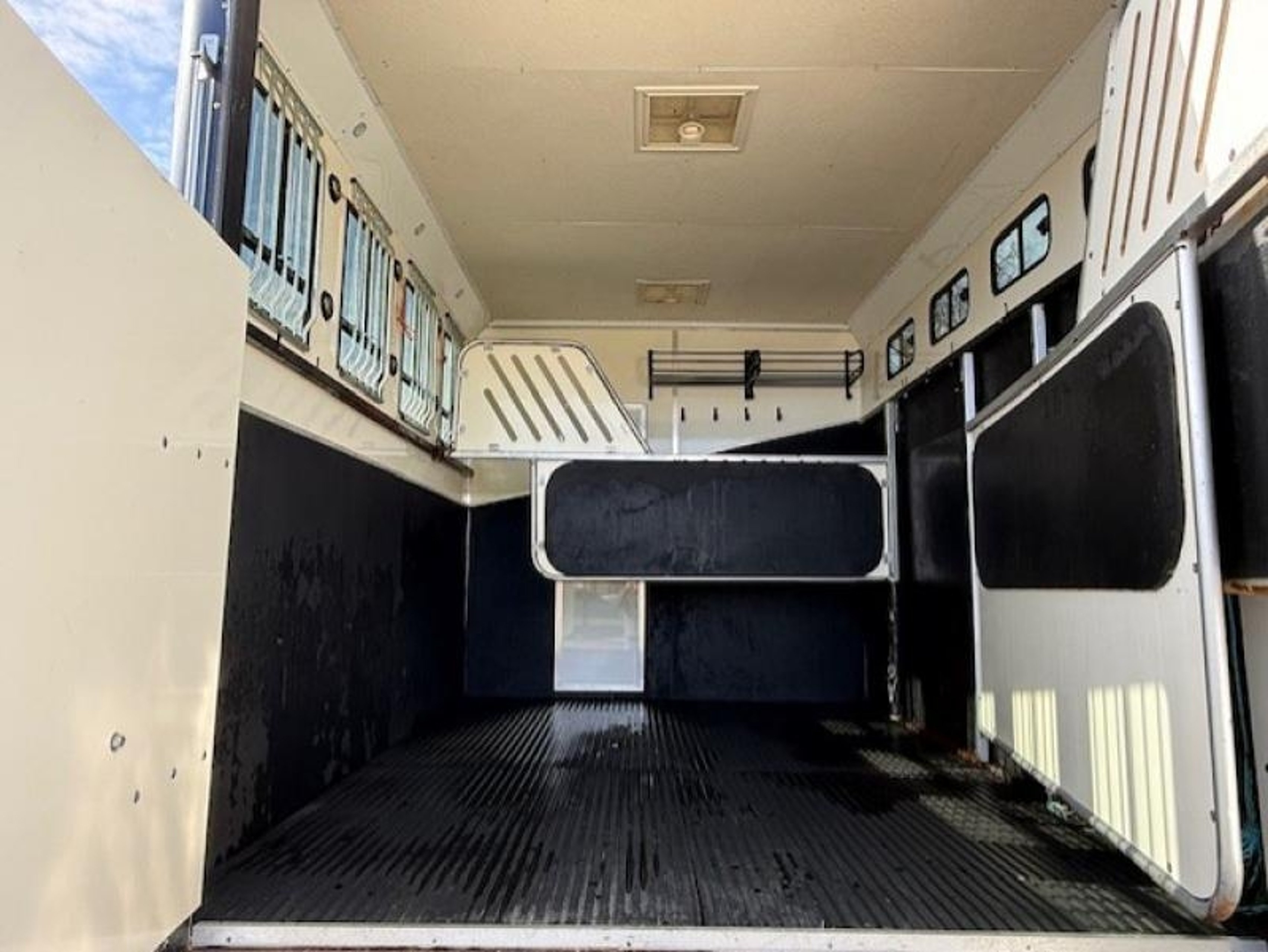 15T Iveco Eurocargo by Hayling - image 14 of 16