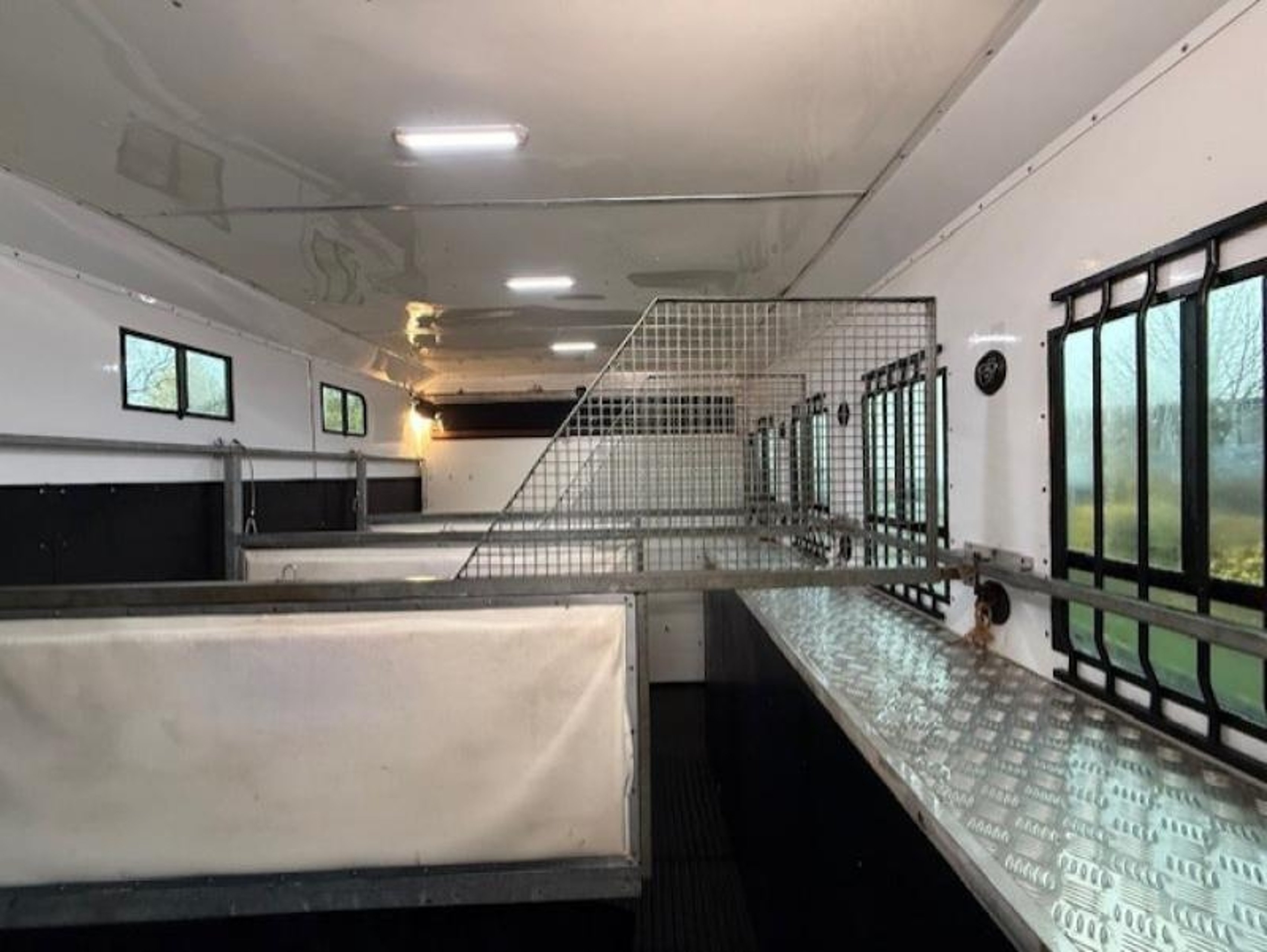 18T Iveco Eurocargo by Hayling Island Coach Builders - image 13 of 16