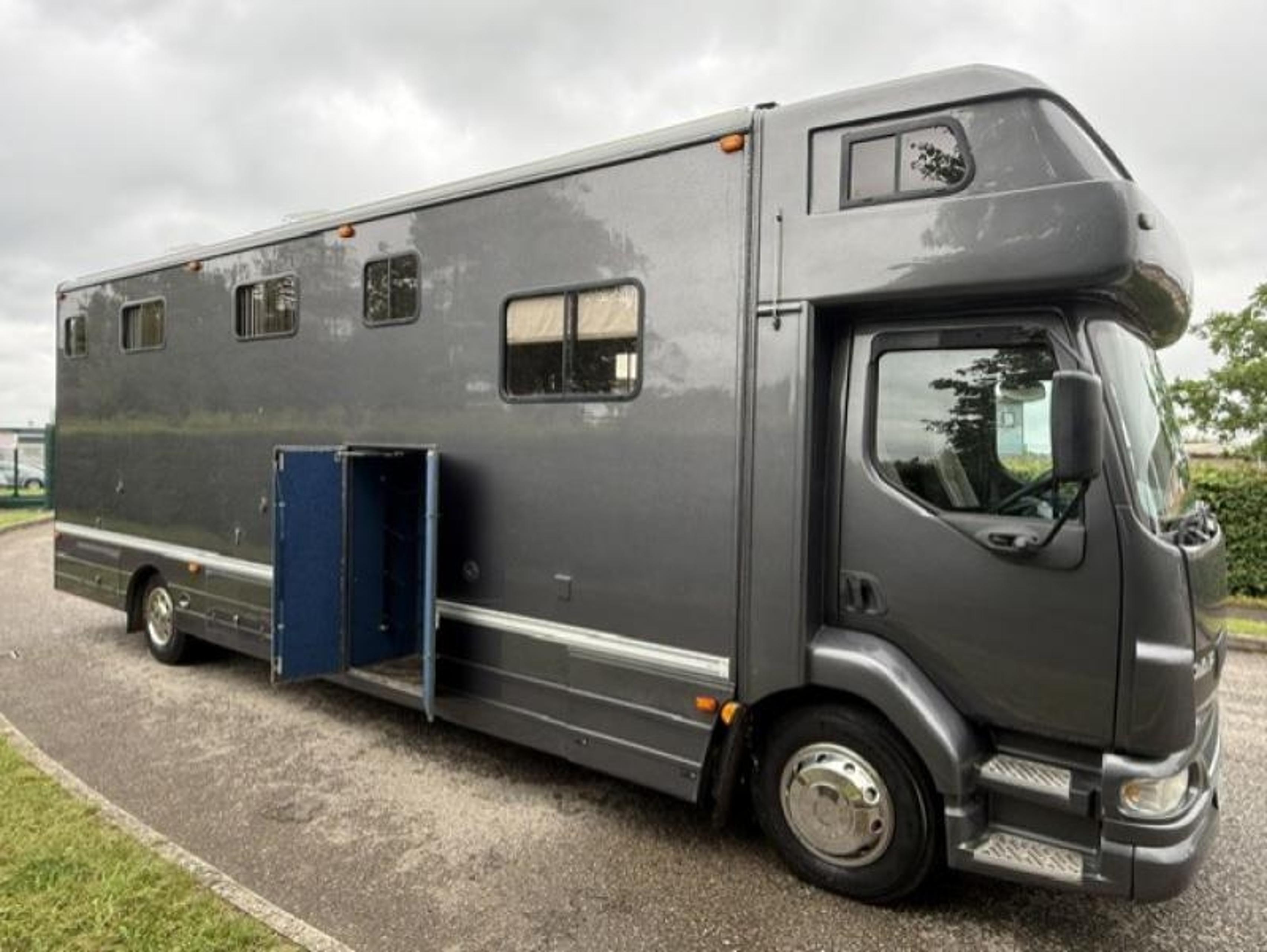 13t DAF Lf 180 by Browns - image 7 of 18