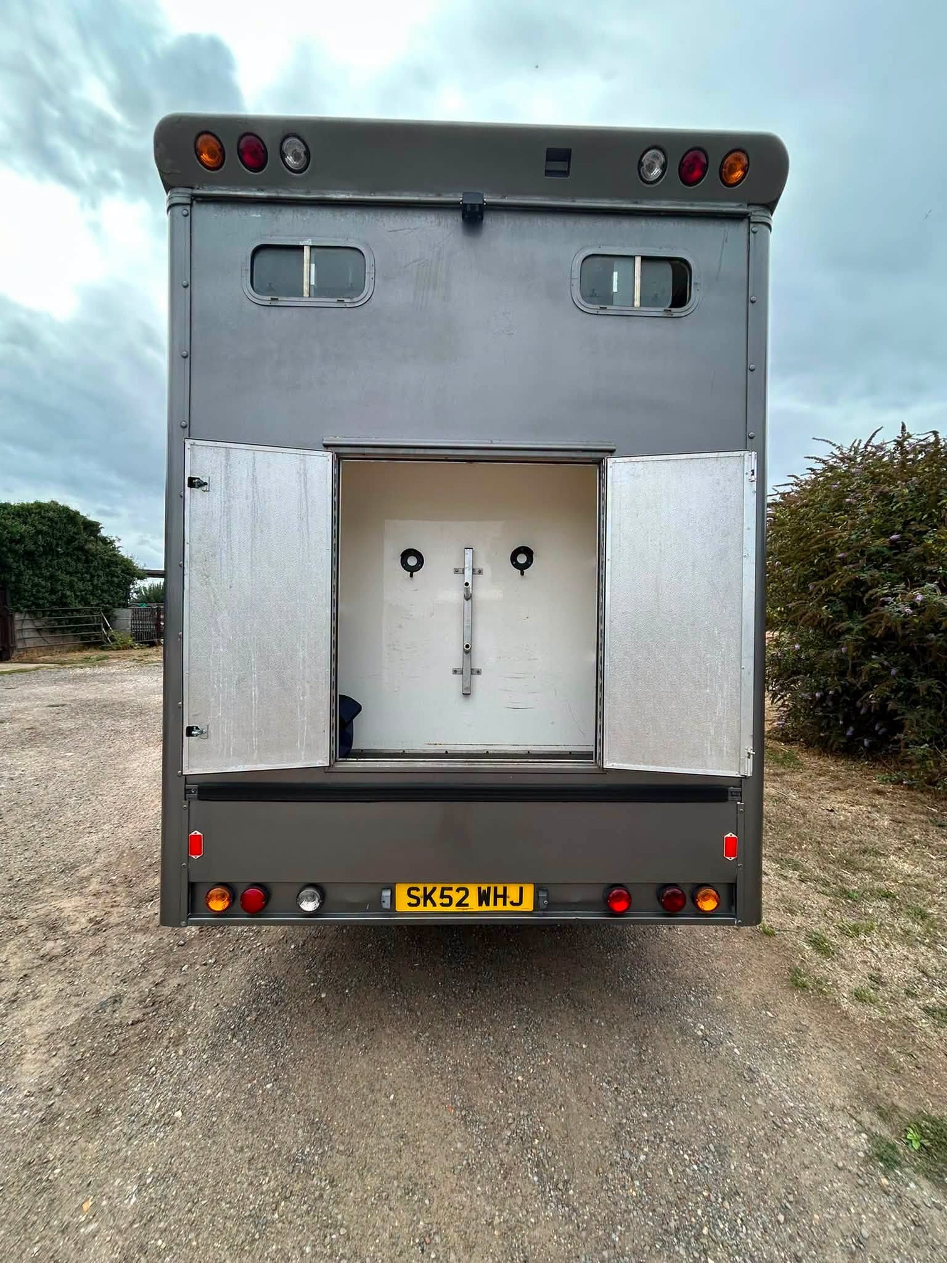 6.5T Iveco Daily - 2003 - image 9 of 10