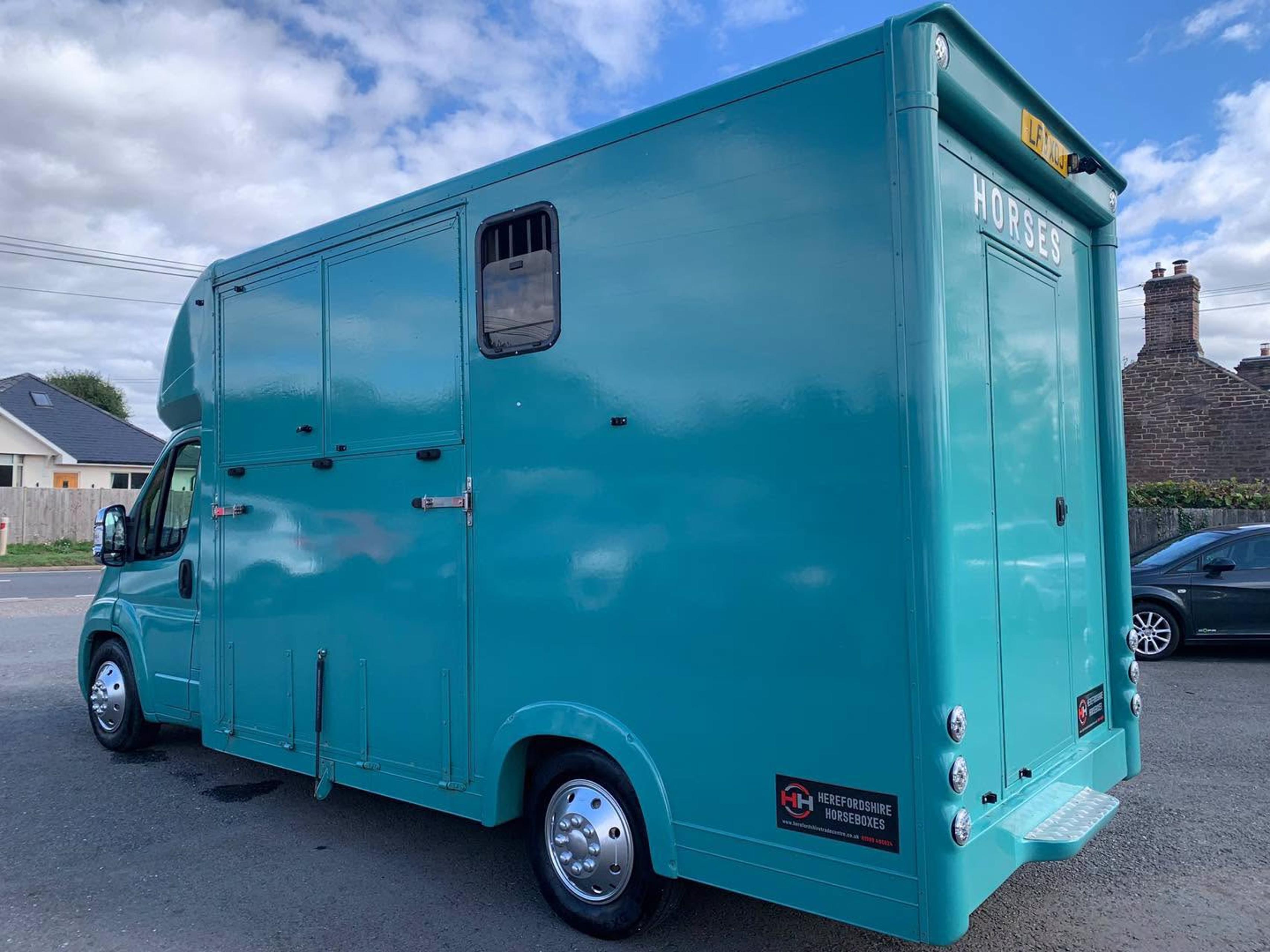 3.5t Citroen Relay L4 - 2019 - image 4 of 10