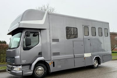 Beautiful 7.5T Cooke Premier Horsebox