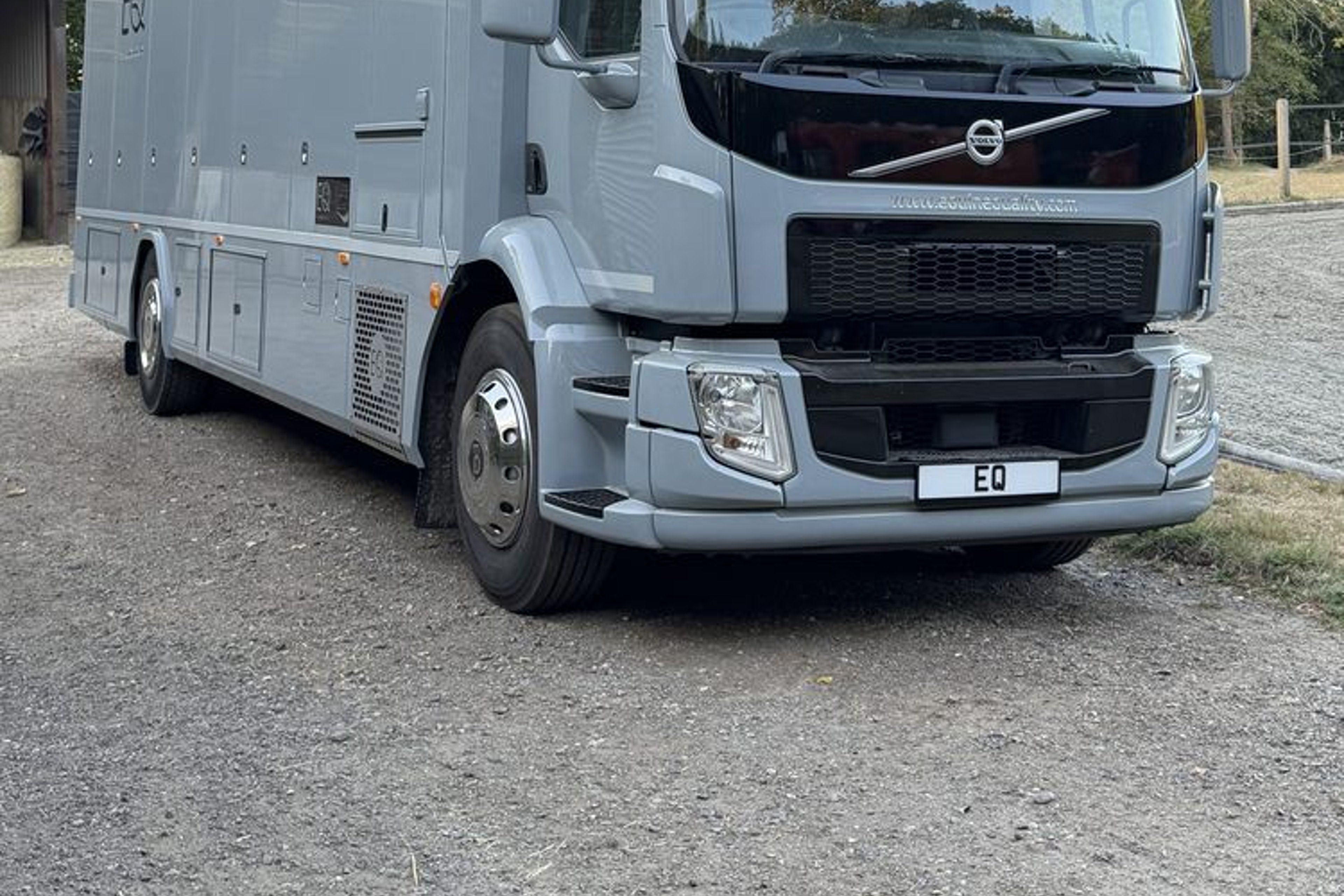 New Build 18-tonne Volvo Luxury Work Truck | 8 stall / 2 berth (10 stall Pony option)
