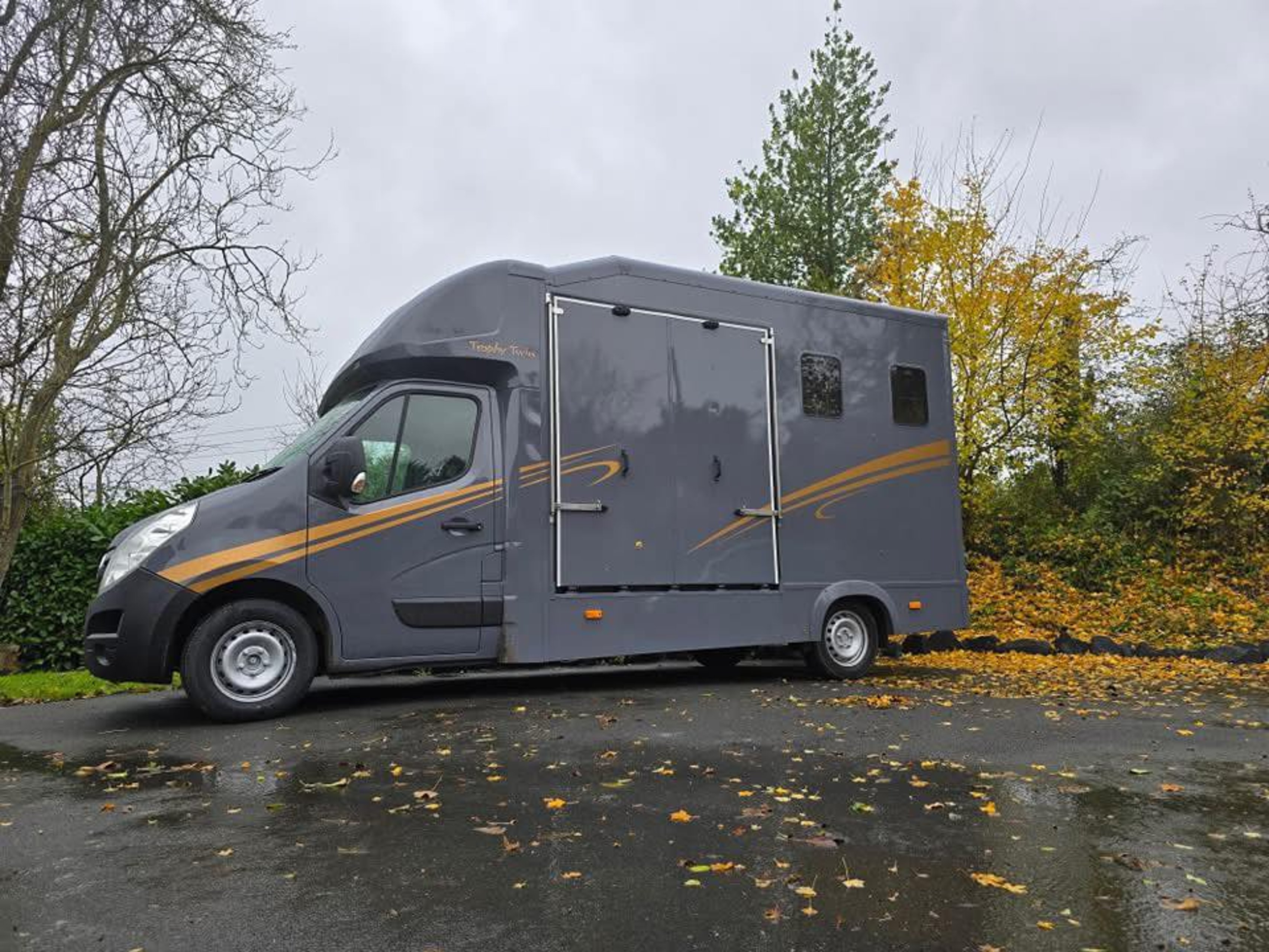 3.9 Ton Peper Harrow Trophy Twin - Renault Master - image 1 of 7