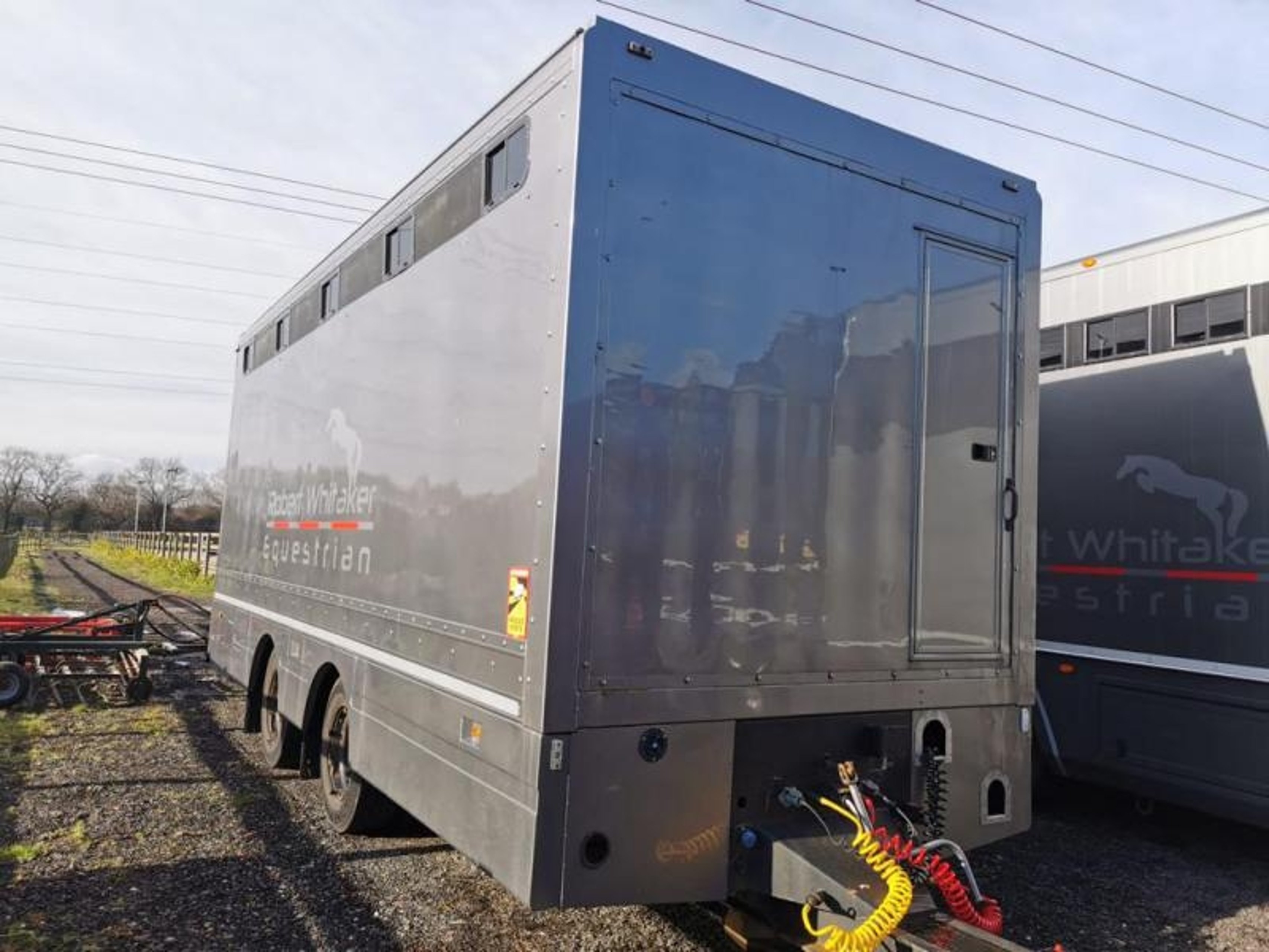 18T DAF CF 440 Spacecab - Stalled for Seven - image 8 of 12
